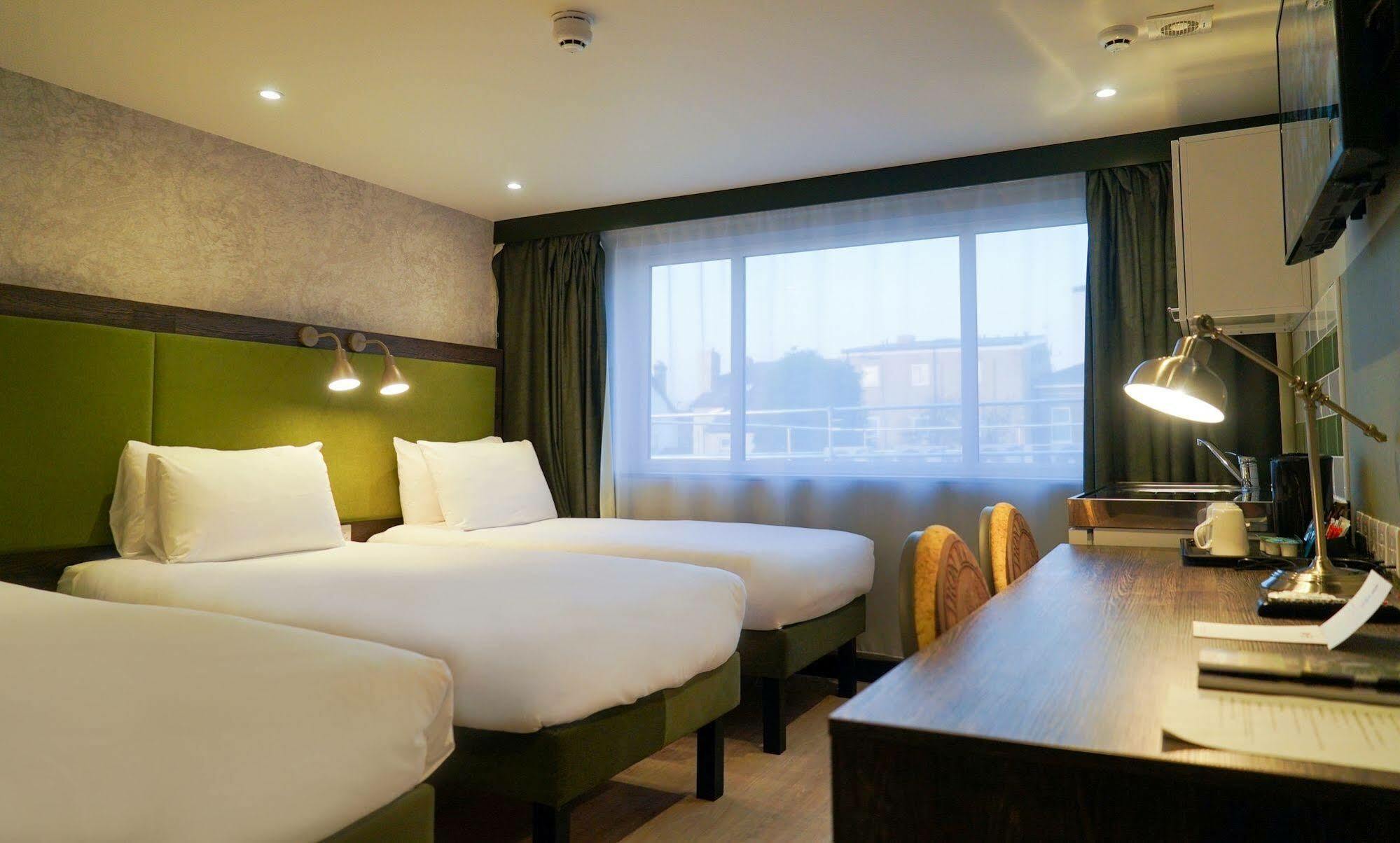 Best Western Plus London Croydon Aparthotel Extérieur photo